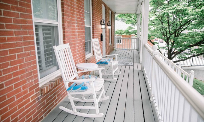 St. Charles House | Stylish 4BR Home in Central St. Charles - Guest Rated 10/10