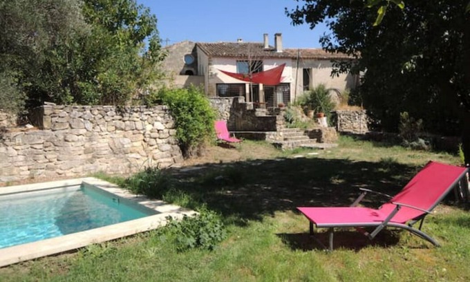Ansouis House | Discover St-Estève: Historic Family House with Pool & Pets