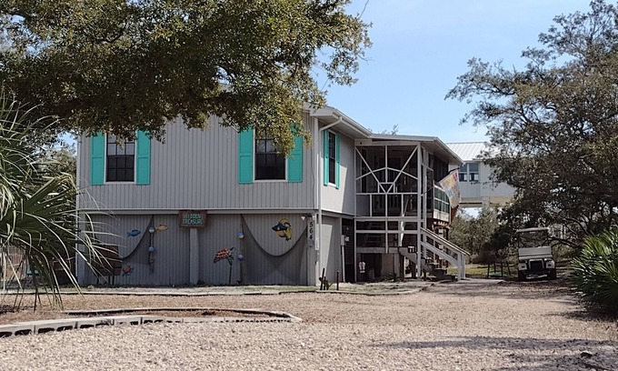 St. George Island House | Discover St. George Island's Hidden Treasure with Ocean View