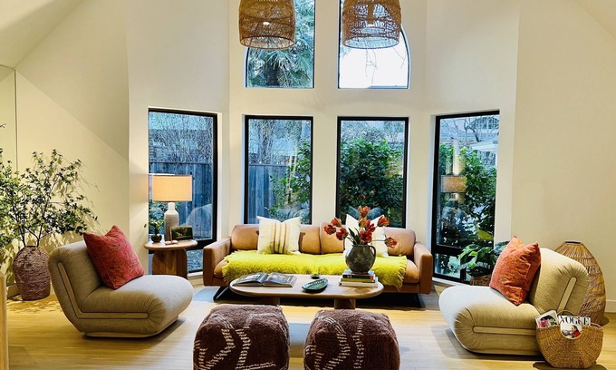 St. Helena House | Chic St. Helena Townhouse with Pool and Spa Amenities