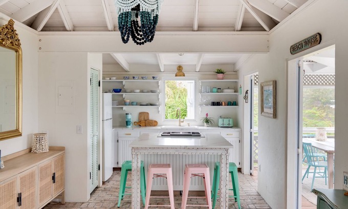 Lower Carolina Cottage | Private Villa with Pool and Breathtaking Coral Bay Views