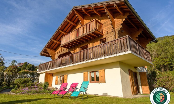 Saint-Jorioz House | St Jorioz - Cozy Chalet with Lake Views and Top Amenities