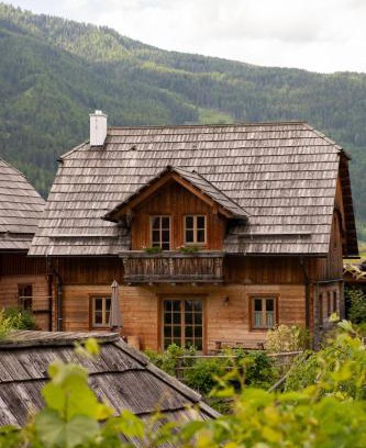 Sankt Martin Ski Chalet | Experience St Martin Chalets: 4-Star Retreat with Hot Tub