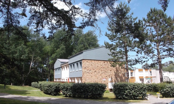 Saint-Pair-sur-Mer House | Relaxing Retreat Near Granville: St Pair on Sea House