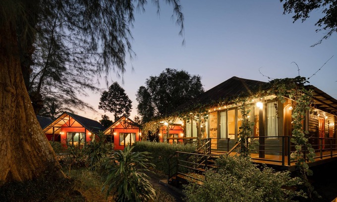 Ranong House | Budget-Friendly ST Resort with Family Amenities & Top Rating