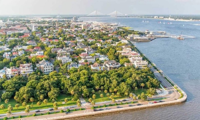 Downtown Charleston House | Historic 2 Story House with Courtyard and Unique Amenities