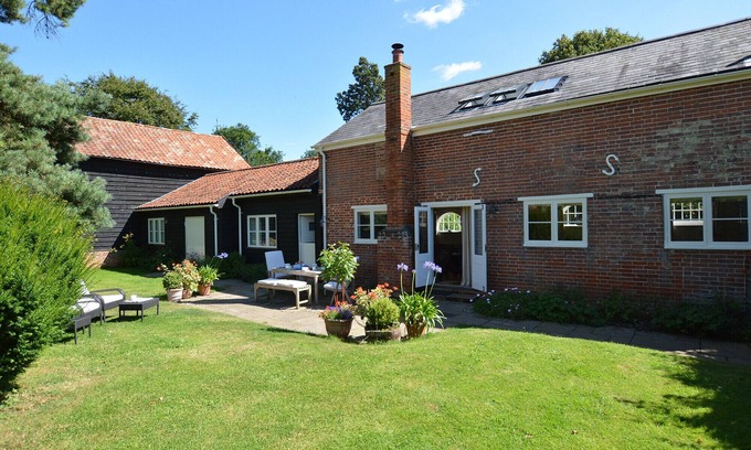 Saxmundham Cottage | Discover Stable Cottage at The Grove with Pool & Amenities