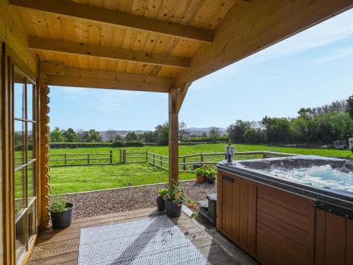 Hay-on-Wye House | Top-Rated Stable Lodge At Greenacre: Pet-Friendly Escape