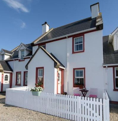 Dunfanaghy House | Discover Stable View at Clara Meadows Dunfanaghy