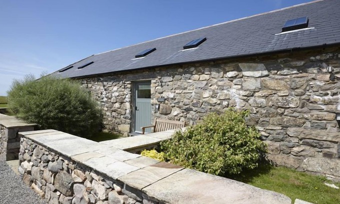 Pistyll Cottage | Cozy Stables 2 on Llyn Peninsula - Perfect for Couples