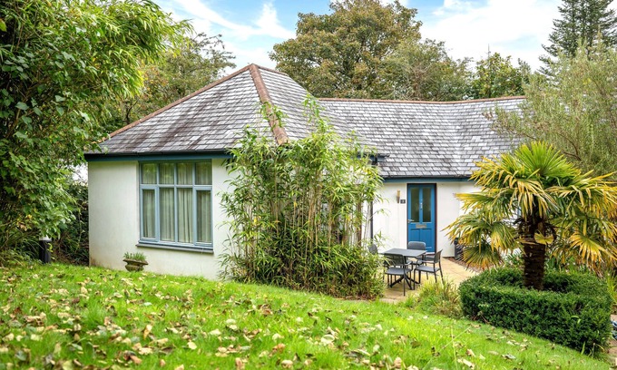 Carnon Downs Cottage | Stables Cottage (pet free)