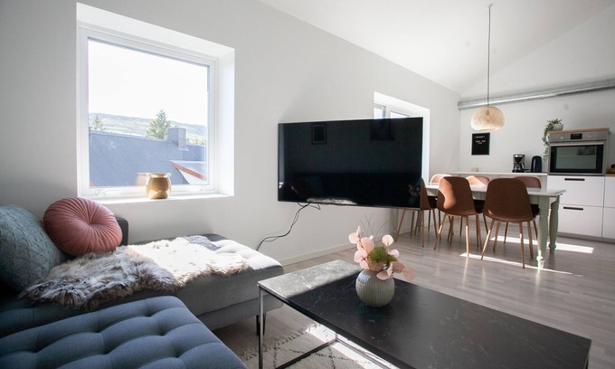 Torshavn Apartment | Central Park Hotel: Ideal for Art Lovers and Families