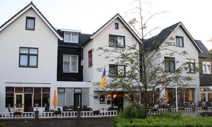 Ootmarsum Hotel | Discover Comfort at Stadshotel Ootmarsum: Family-Friendly Stay