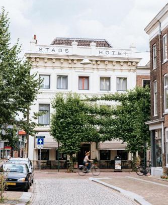 Dordrecht Hotel | Wheelchair Accessible Stadshotel Steegoversloot Awaits You