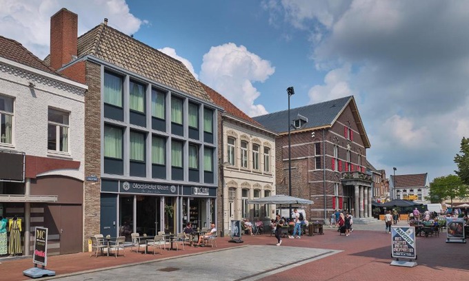 Weert Hotel | Discover Stadshotel Weert: Guest Rated 9/10 with Restaurant