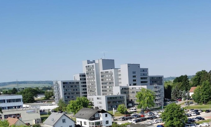 Hollabrunn Hotel | Comfortable Stadthotel Hollabrunn: Pet-Friendly Retreat