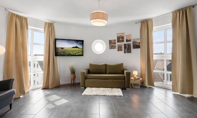 Dueren Apartment | Convenient City Living in Düren with Breakfast Included