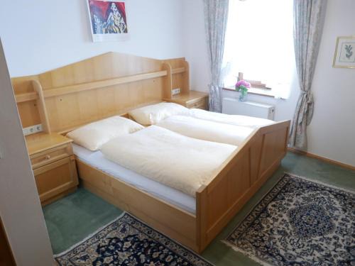 Hallein Apartment | Family-Friendly Stadtwohnung Franz for 6 Near Salzburg
