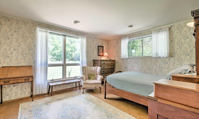 Lexington House | Accessible Lexington Home with Breathtaking Blue Ridge Views