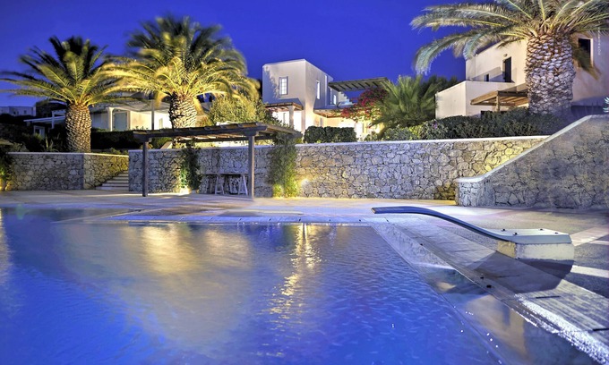 Paraga Villa | Experience Oceanfront Bliss at Stairway to Heaven Hotel