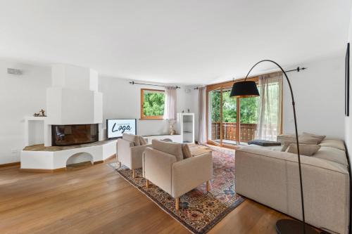 Celerina-Schlarigna Apartment | Family-Friendly Stambuoch 3: A Top-Rated 4-Star Retreat