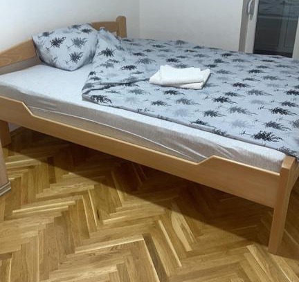Stara Pazova Apartment | Cozy Getaway at Stan na dan for Your Next Trip