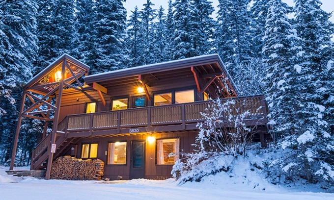 Whitefish House | Pet-Friendly Family Retreat with Pool and Hot Tub Access