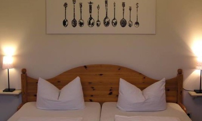Bad Duerkheim Bed & Breakfast | Comfortable Double Room at Wein- & Gästehaus Karst