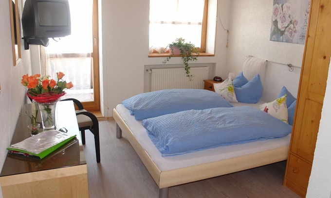 Mosern Cottage | Standard Room 1 Without Breakfast - Kroesbacherhof