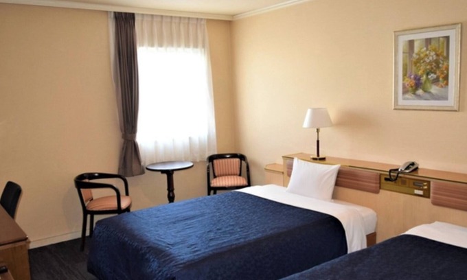 Asakusa Hotel | Comfortable Twin Room in Taito-ku, Tokyo with Breakfast