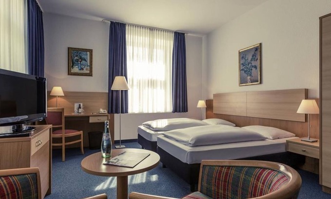 Neustadt-Glewe House | Comfortable Non-Smoking Room at Hotel Schloss Neustadt-Glewe