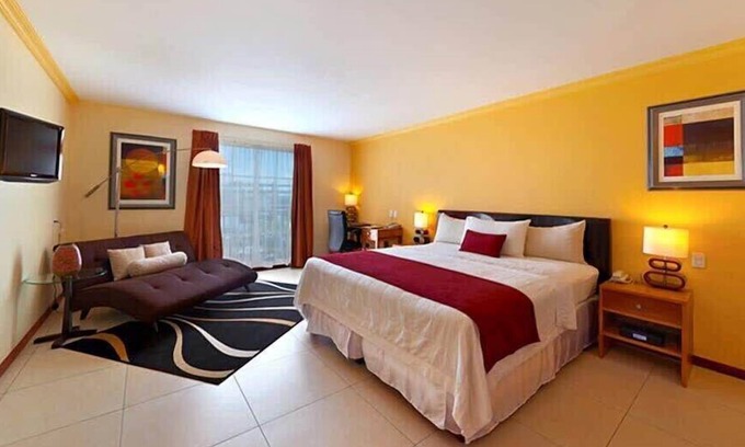 Paramaribo Apartment | Inviting Standard Rooms in Suriname with Spa and Pet-Friendly Options