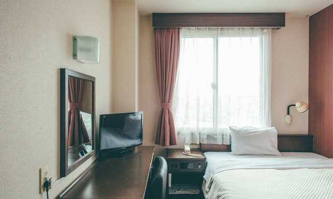 Toyohashi Hotel | Cozy Single Room in Toyohashi Aichi with Breakfast Included