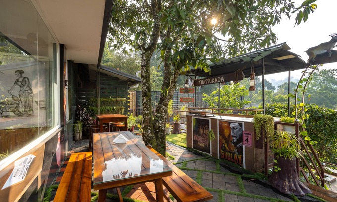 Devikolam Hotel | Relax at Star Emirates Resort and Spa, Munnar