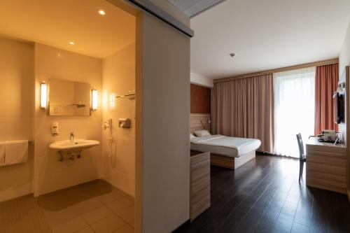 Neufreimann Hotel | Discover Star G Hotel Premium München - Pet Friendly Retreat