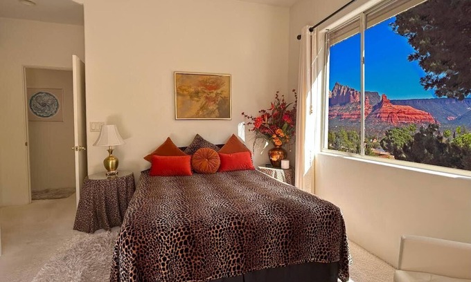 West Sedona Apartment | Unforgettable Studio Retreat in Breathtaking Red Rocks