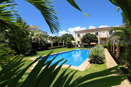 San Jose Resort | Exceptional Star View Boutique Resort with Oceanfront Pools