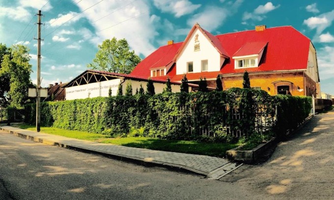 Divnoe Hotel | Welcoming Staraya Apteka: Pet-Friendly with Breakfast