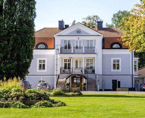Vadstena Hotel | Relax at Starby Spa, Hotell & Konferens - 4-Star Retreat
