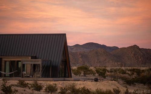 Study Butte-Terlingua House | Discover Stardust Big Bend A-Frame with Breathtaking Views