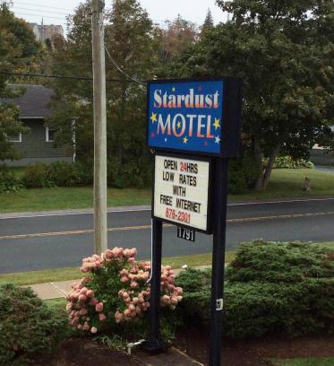 Timberlea Hotel | Welcoming Stardust Motel - Timberlea: Family & Accessible Stays