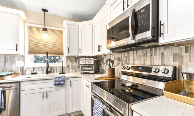 Northport House | Starfall Lake Retreat: Newly Remodeled with Pool & Views