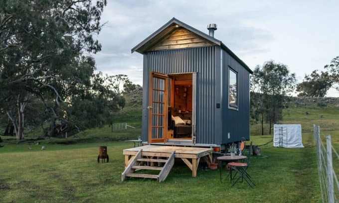 Axedale House | Unforgettable Stargazer Experience with Kitchen Amenities