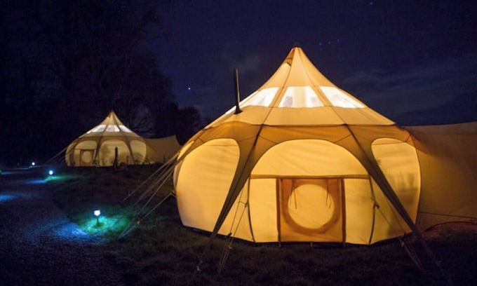 West Buckland RV Rental | Unwind with Stargazing, Wood Fires & a Relaxing Hot Tub