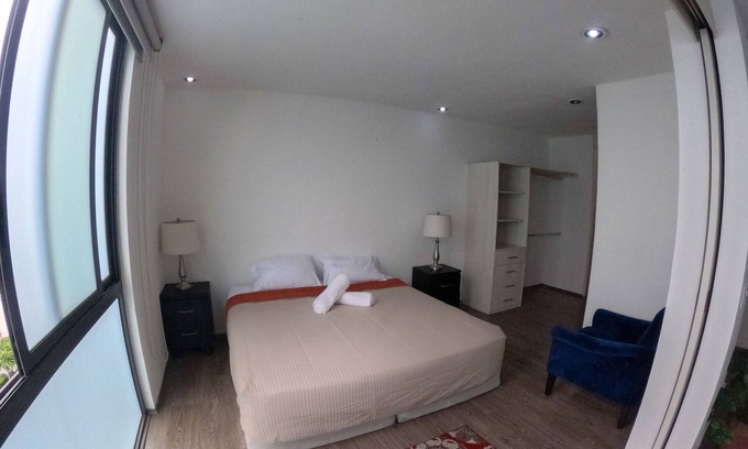 Coyoacan Apartment | Cozy Starlight Studio in Mexico City with Spa & Breakfast