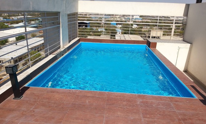 Neemrana Hotel | Inviting Starlit Suites Neemrana with Pool and Restaurant