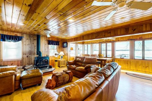 Smithfield House | Starry Nights Camp: Beachfront Paradise for Families