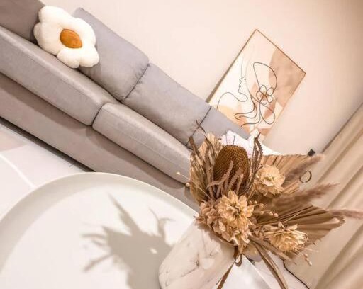Masai Apartment | Oceanfront Starry x CREAM Apartment with Pool & Netflix