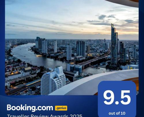 Bang Rak Apartment | Experience State Tower Bangkok: 4-Star Hotel with Dining