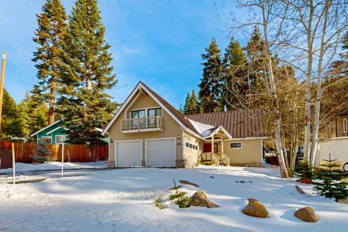 Upper Kingsbury House | Stateline Serenity